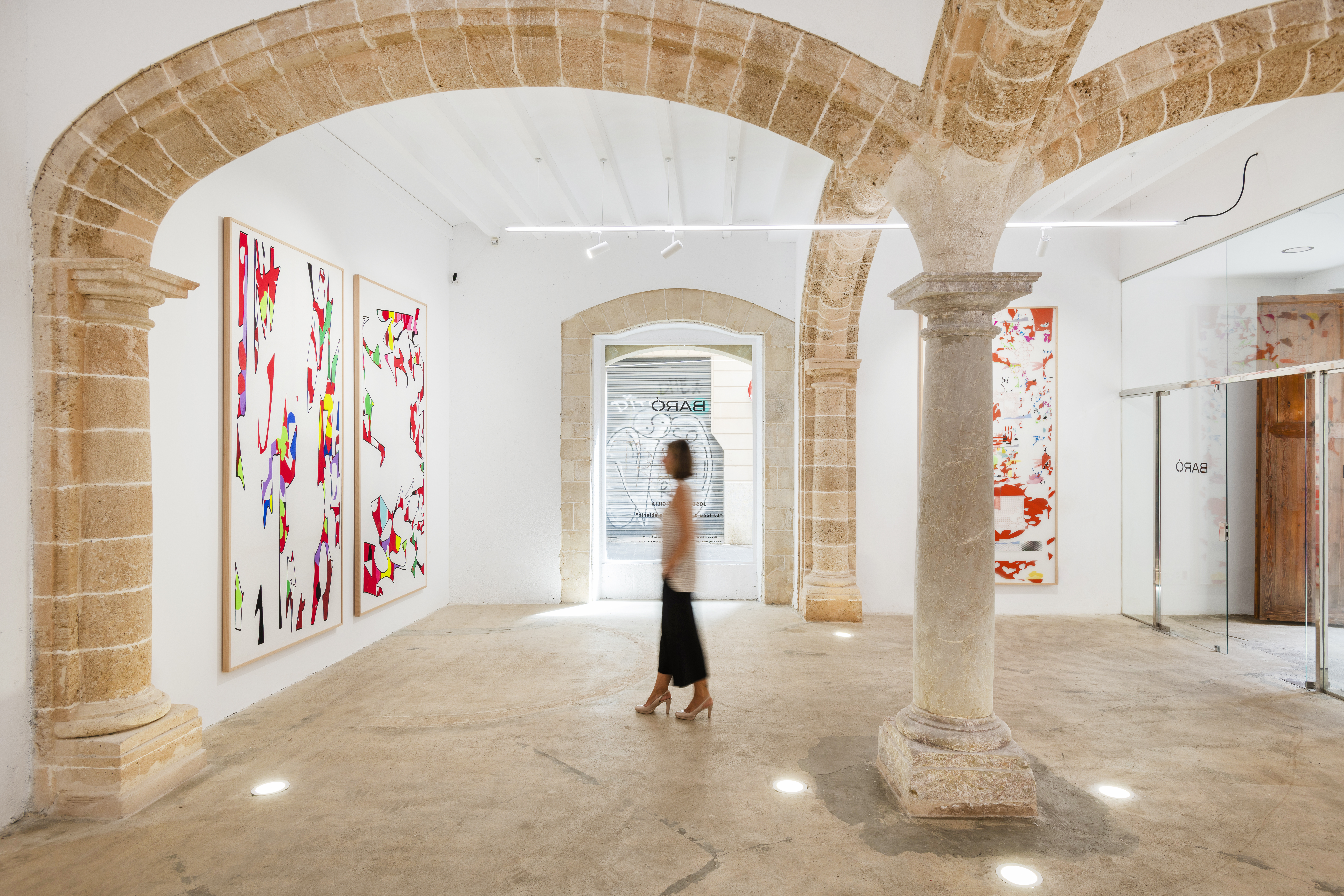 Vista da exposição "La loucura de ver." do artista José Maria Sicilia na Baró Mallorca, 2024. Curadoria de Enrique Juncosa
