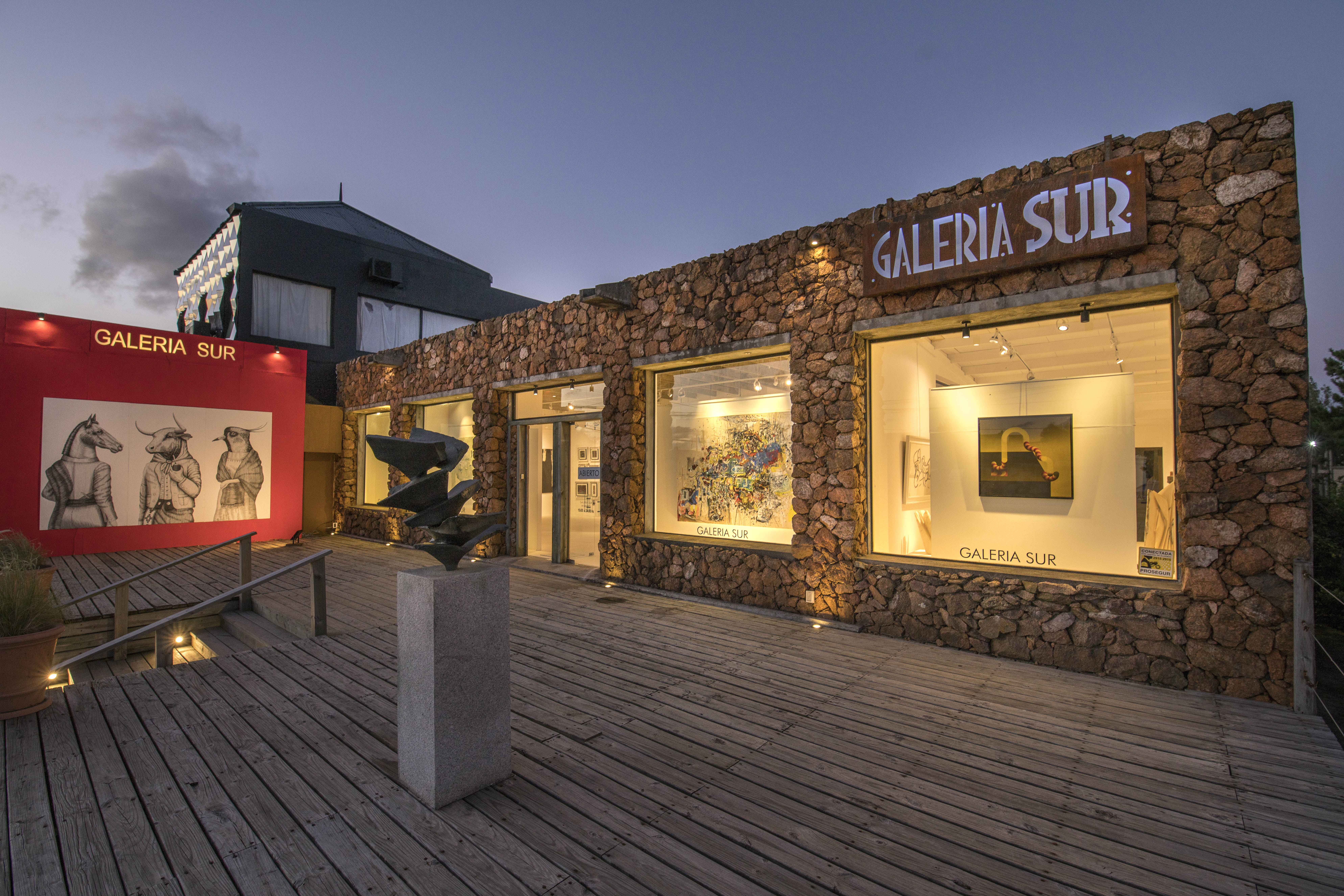 Fachada da Galería Sur